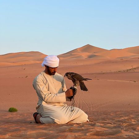 Liwa Nights ليالي ليوا Hotel Exterior foto